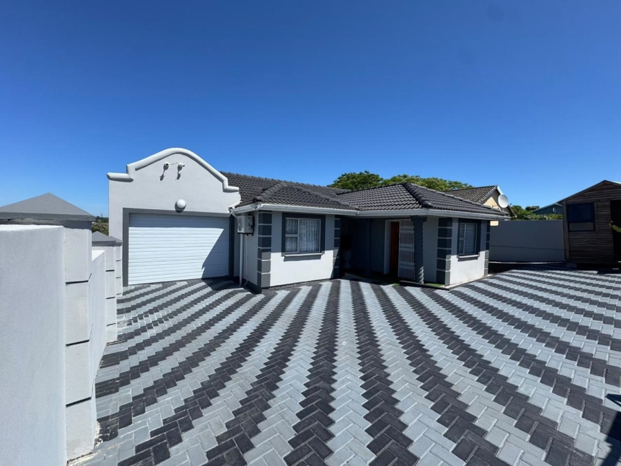 3 Bedroom Property for Sale in Amalinda Eastern Cape